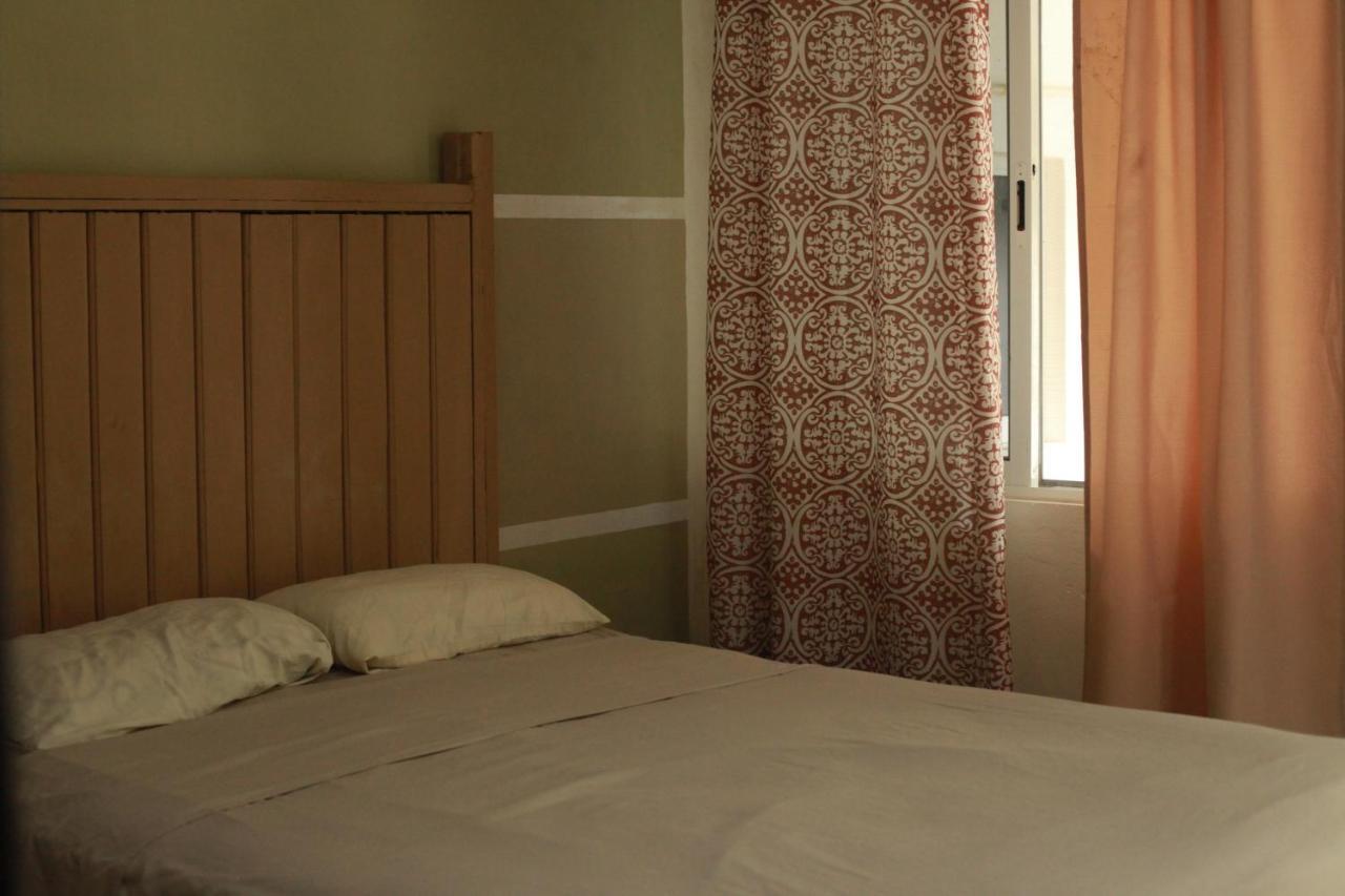 Hotel Bea And *