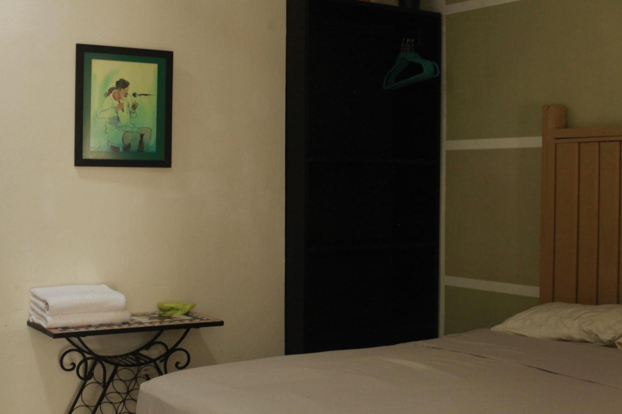 Bea And Hotel